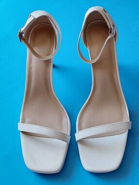 ELISABET TANG Women’s White Patent Ankle-Strap Square Toe  Dress Sandals Size 9
